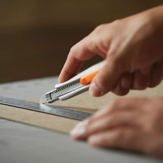 Fiskars® 9mm Snap-Off Utility Knife